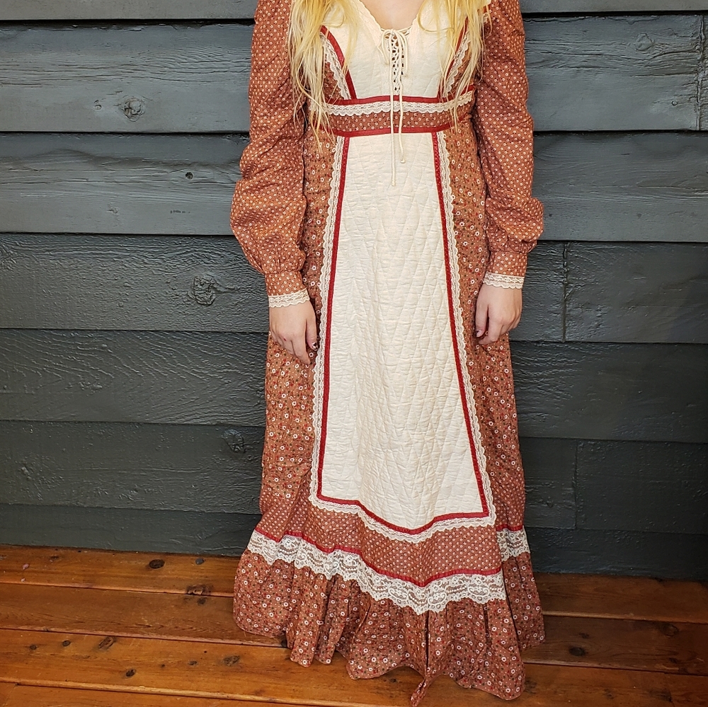 GUNNE SAX Vintage 70's Dreamie Floral Quilted Apron Front Hooded Maxi Dress sz 9 - Picture 15 of 15